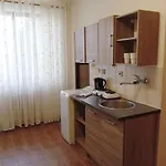 Alena - 아파트 *