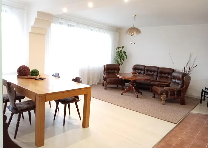 Apartament Alena - *